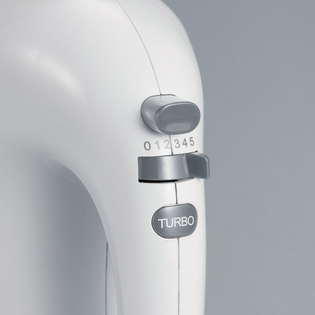 V5H16BE164C63F0650942EC3D3B94C9D63AR6241172P3