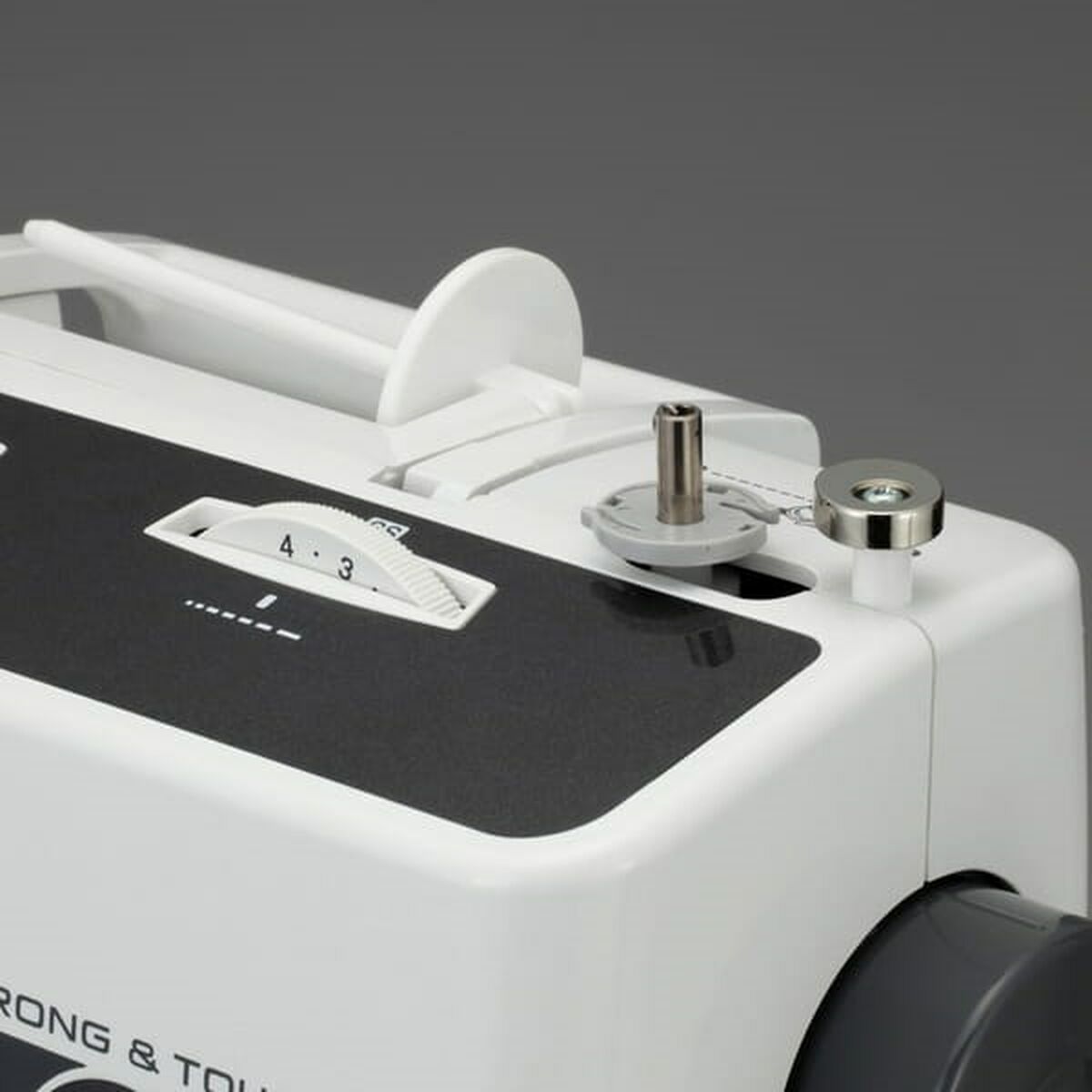 V10HB836ACA8BE4DAAE011A267E69A17F674R6421236P4