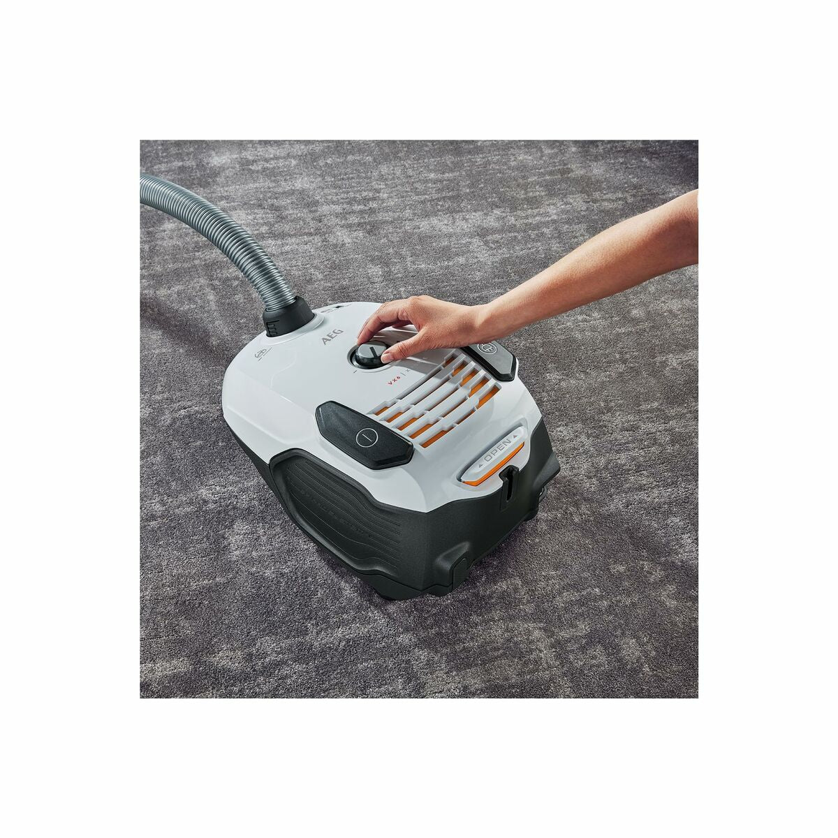 V4H17BF1DCC4F5746052CE8647918B18DFAR6897046P7