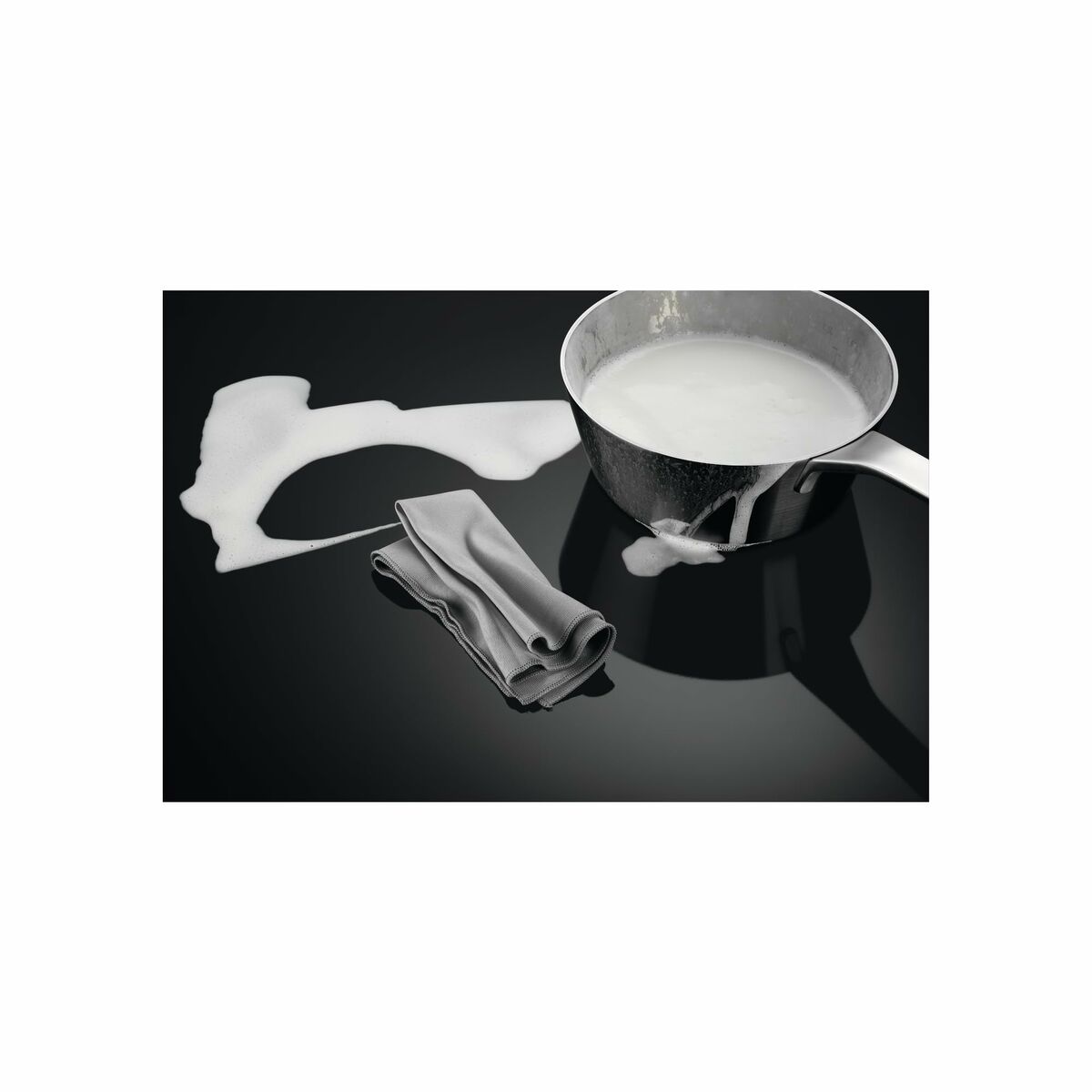 V3HE83D1110227B5830F55B5ABAF0CC8D98R5575875P5