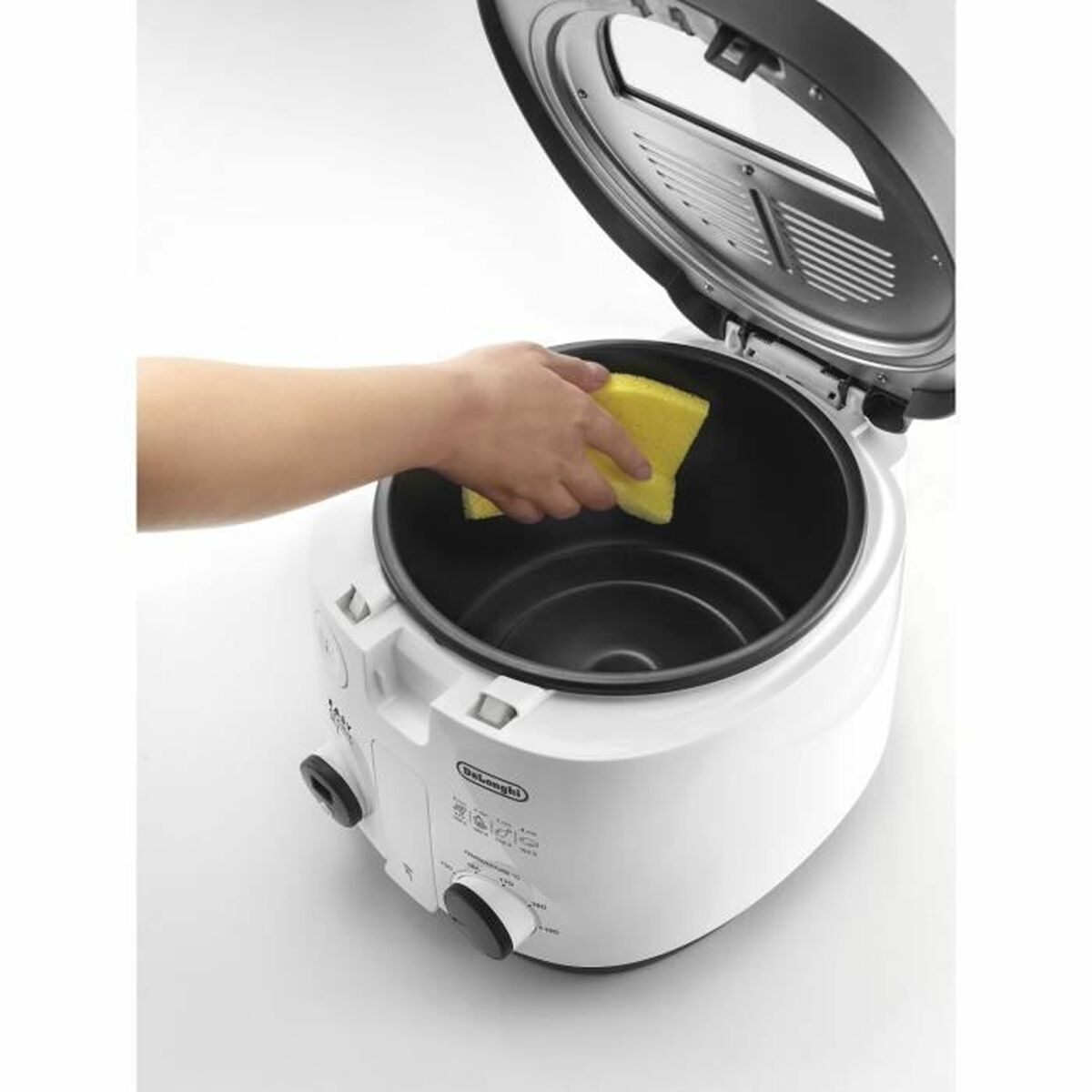 V2H8EBA9B3B3CFE0D21D716CB83BD3EE654R7371513P6