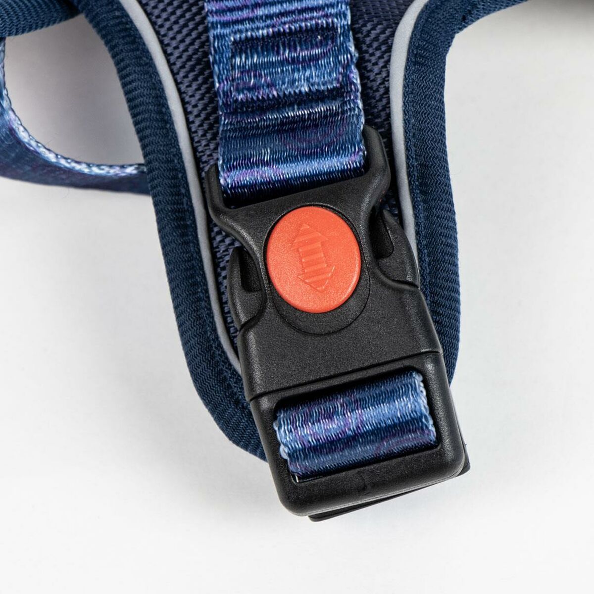 V4H6A24F94BA04D352DDF56620CB3C1E42BR5150383P7