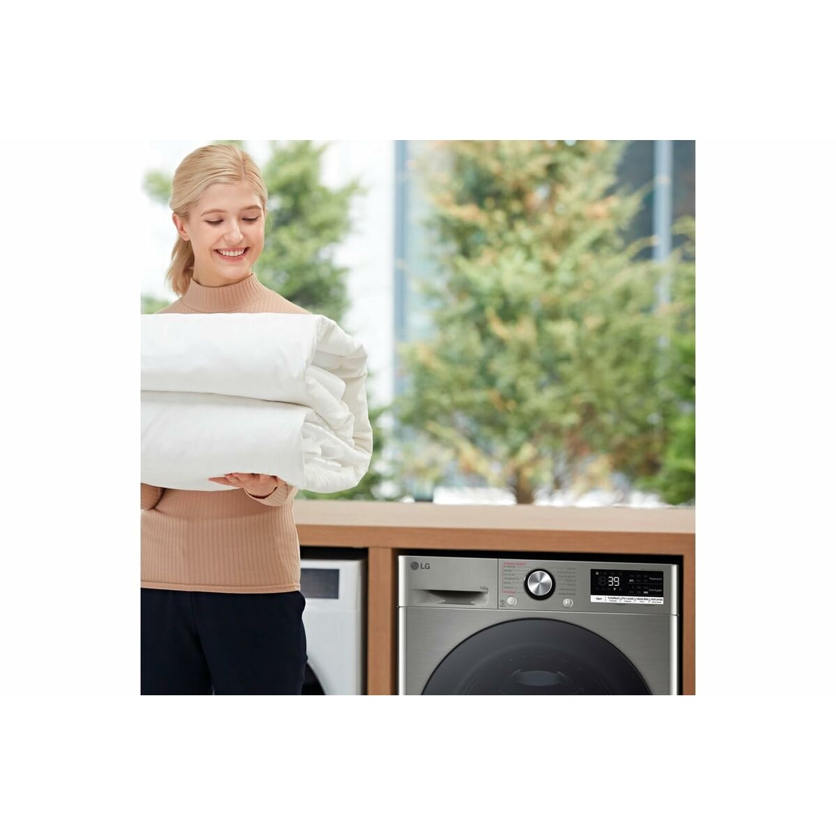 V4H65477EB2F9B8E379733917B7DDEB88E1R7488701P8