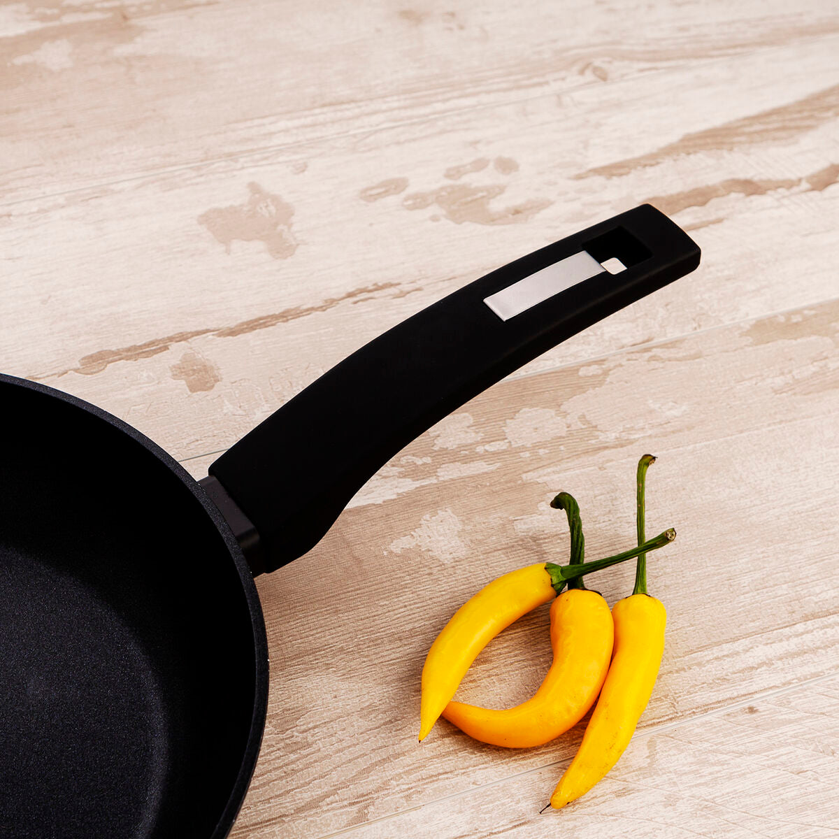 V3H24B9DD753D5D05B31E027E22AA46F56BR6366700P4