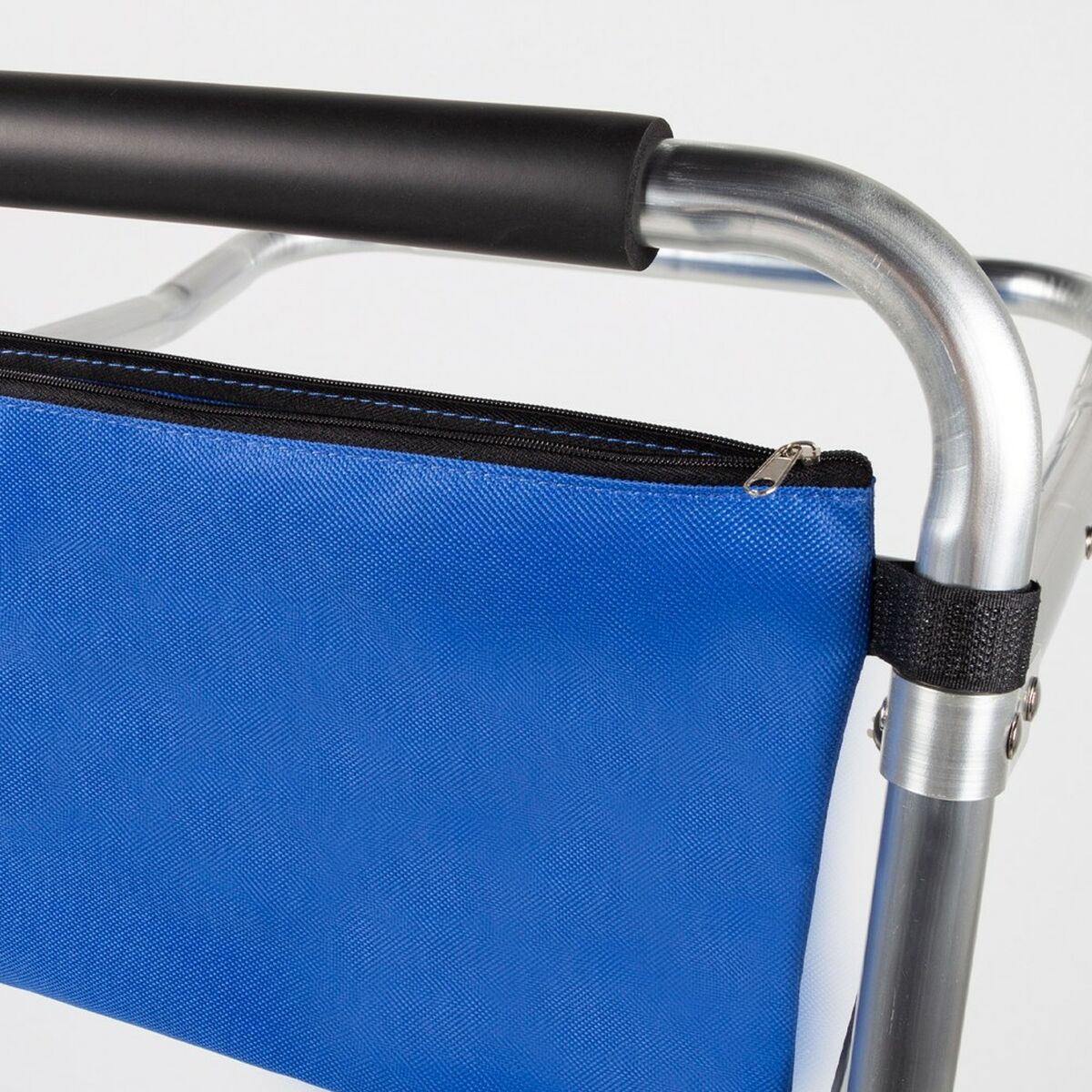 V6HBE690EE5A4C594174CB6DD1D20BF0A5ER5711319P8