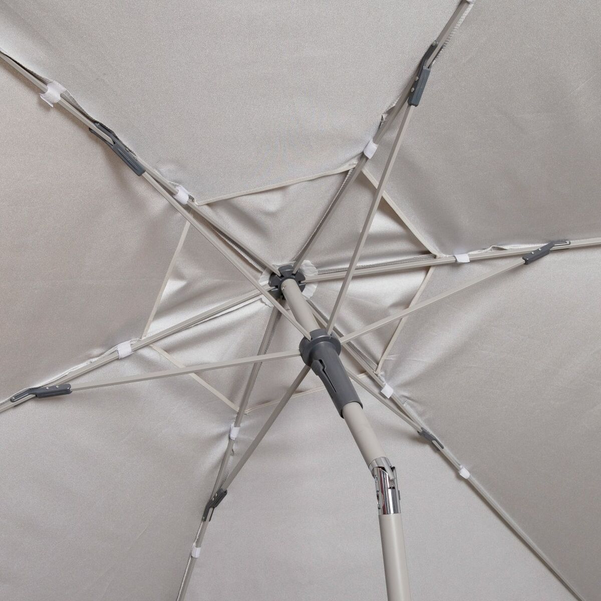 V7HA243C288BD0564303CA56FC06CC1B3B5R5712491P7