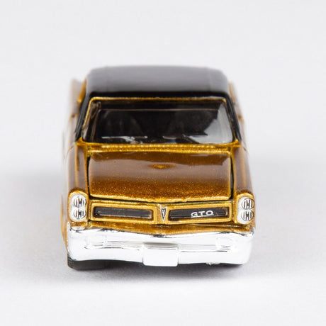 V3H1B0882030F3DBAA121AD0CF8FC14B1F7R5746369P6