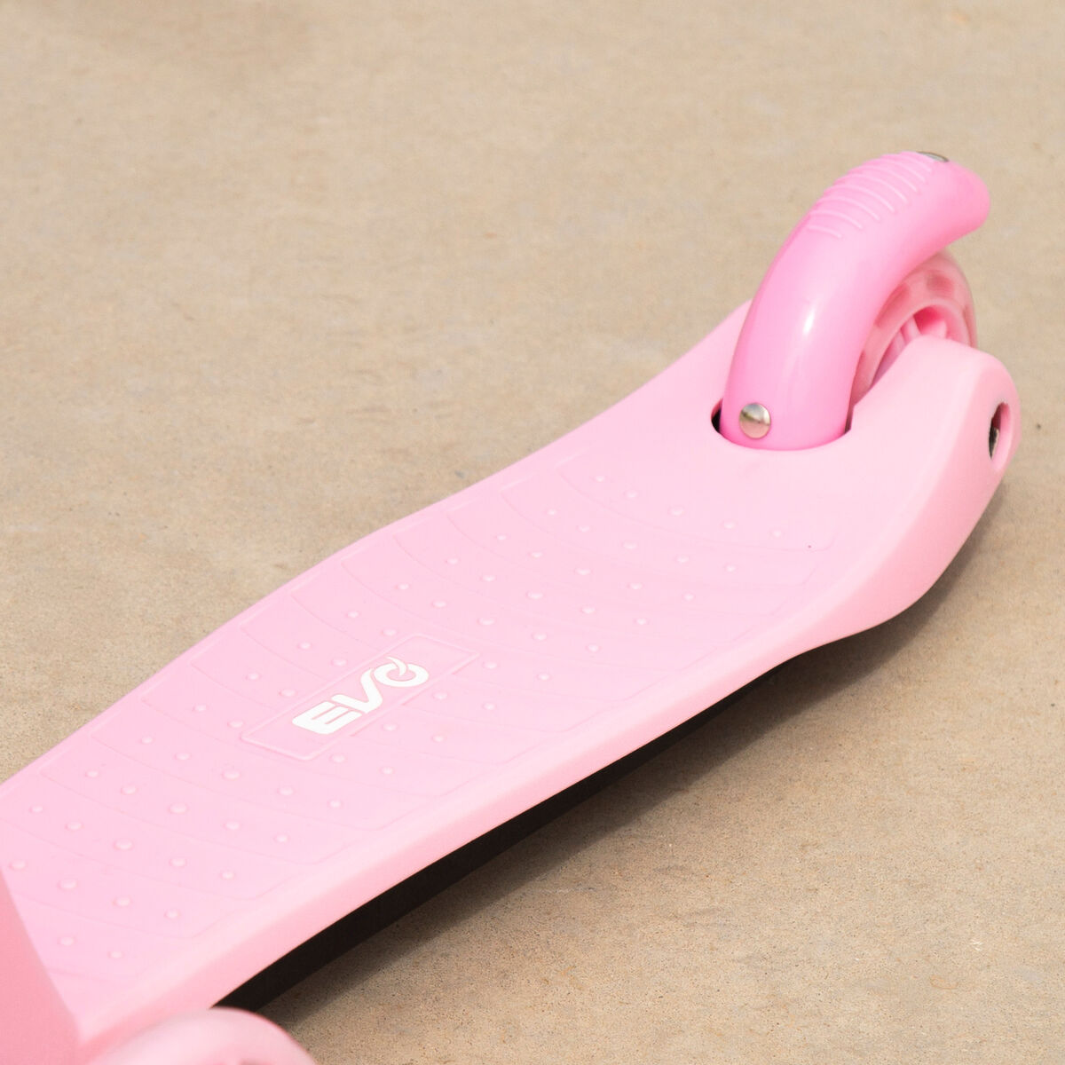 V2HE395D93D8C3E590D19E9E1B16FE728F8R7251226P6