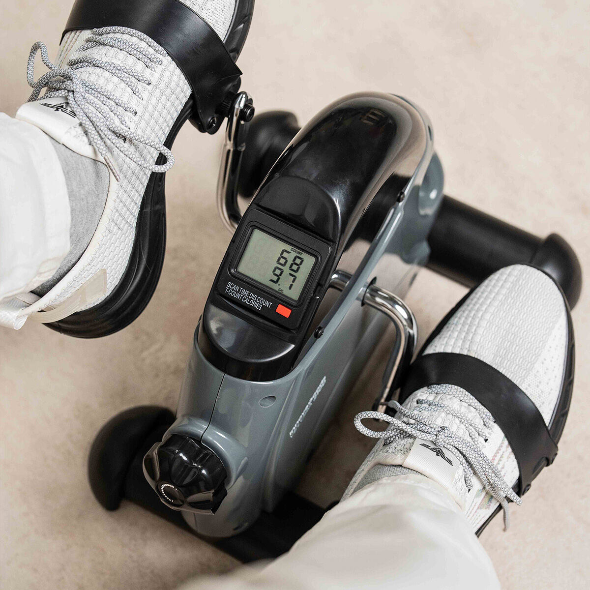 V4H711A00AB21A7A11AC24E03CE0F7E7ABDR6975802P4