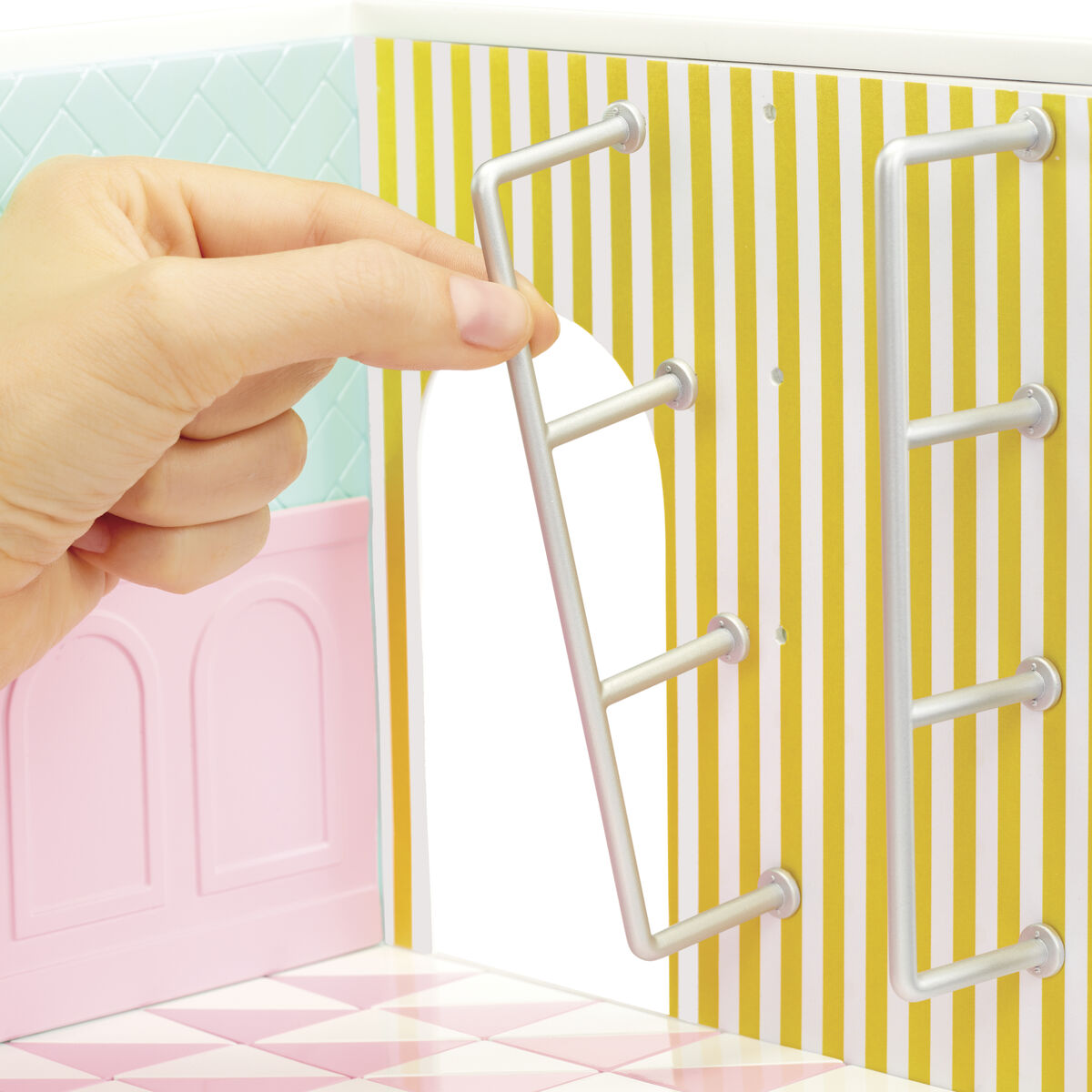 V5HBAF0D0D83A063412B704EBB8BFDA47FFR6502158P10