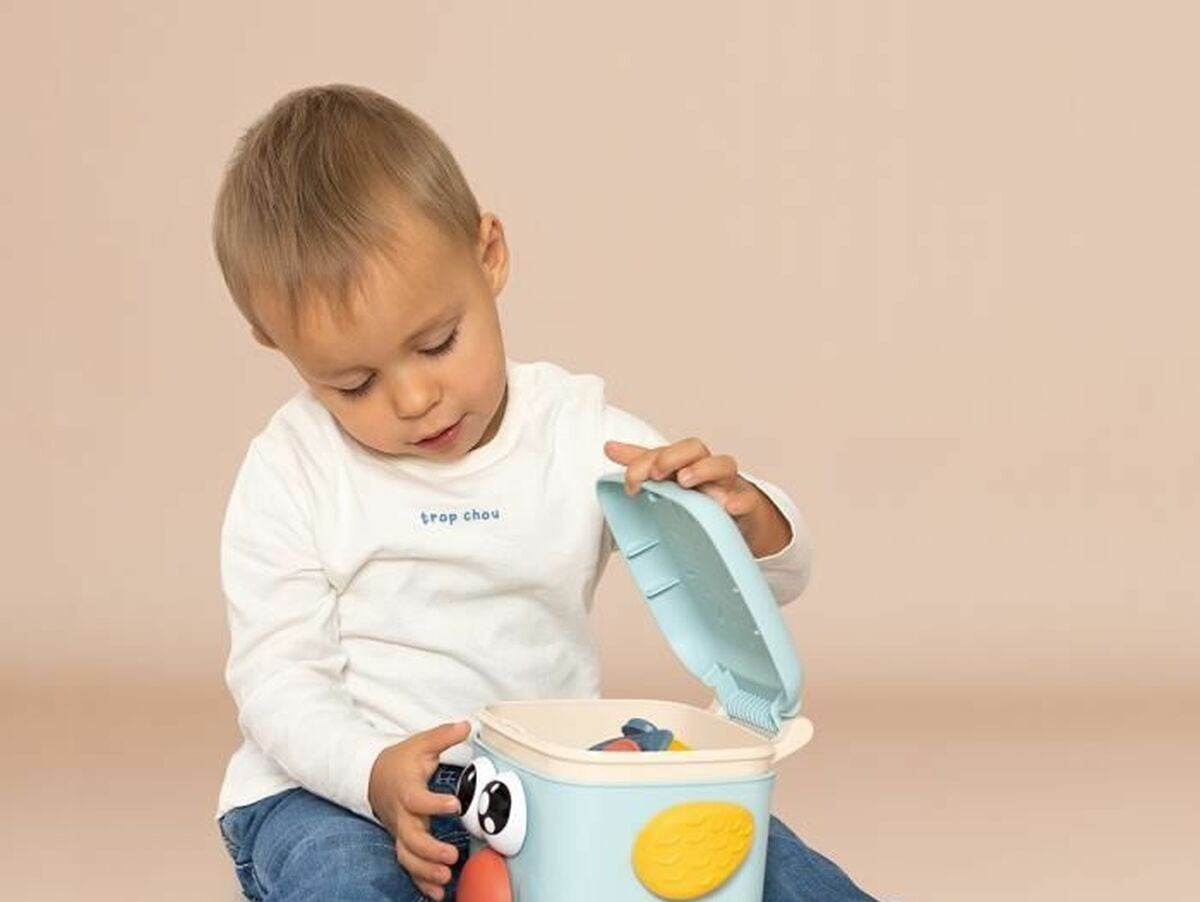 V11HE28F7F7AD7E7DC5CE6A1D949CDFF3E3AR6615370P4