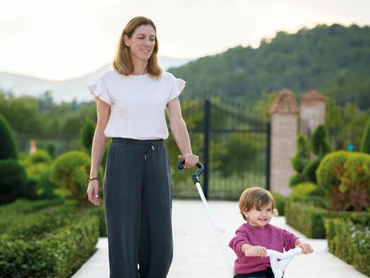 V3HE9326558E5D2E5FFD8EFB1F2DF8C0FE8R6781834P4