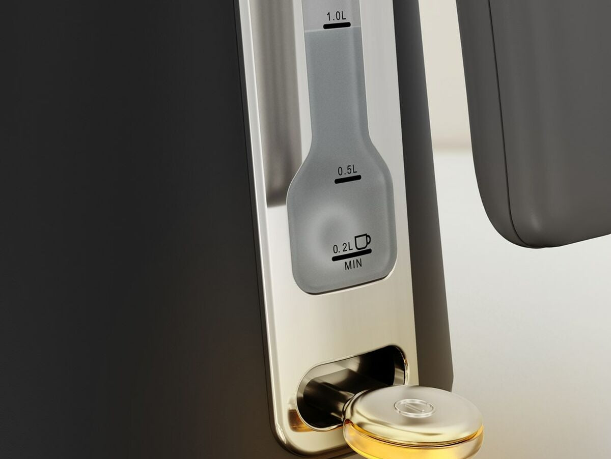 V4H48930F152B1EC1892370CFEA86FE8300R6835783P4