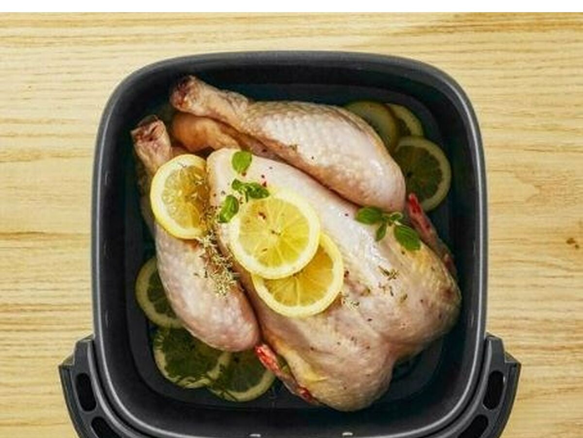 V6HF7EF44C8C43522AEF2D563C2E3F8819CR6347757P8