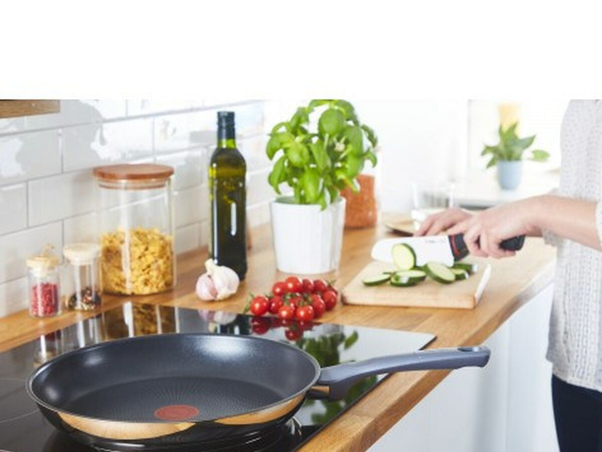 V6H21B3A8FA82C4C3CD385DE144DFDE1B32R6745435P5