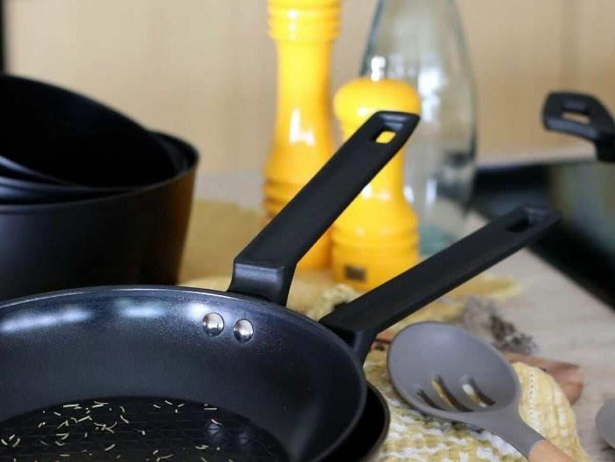 V5HD8421BDB9848D4B319FB09D88DE373E8R5785005P3