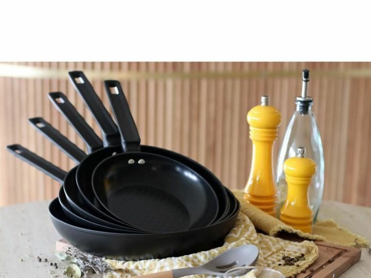 V7H90B2F00B01862455996E745107F0601CR7096790P6