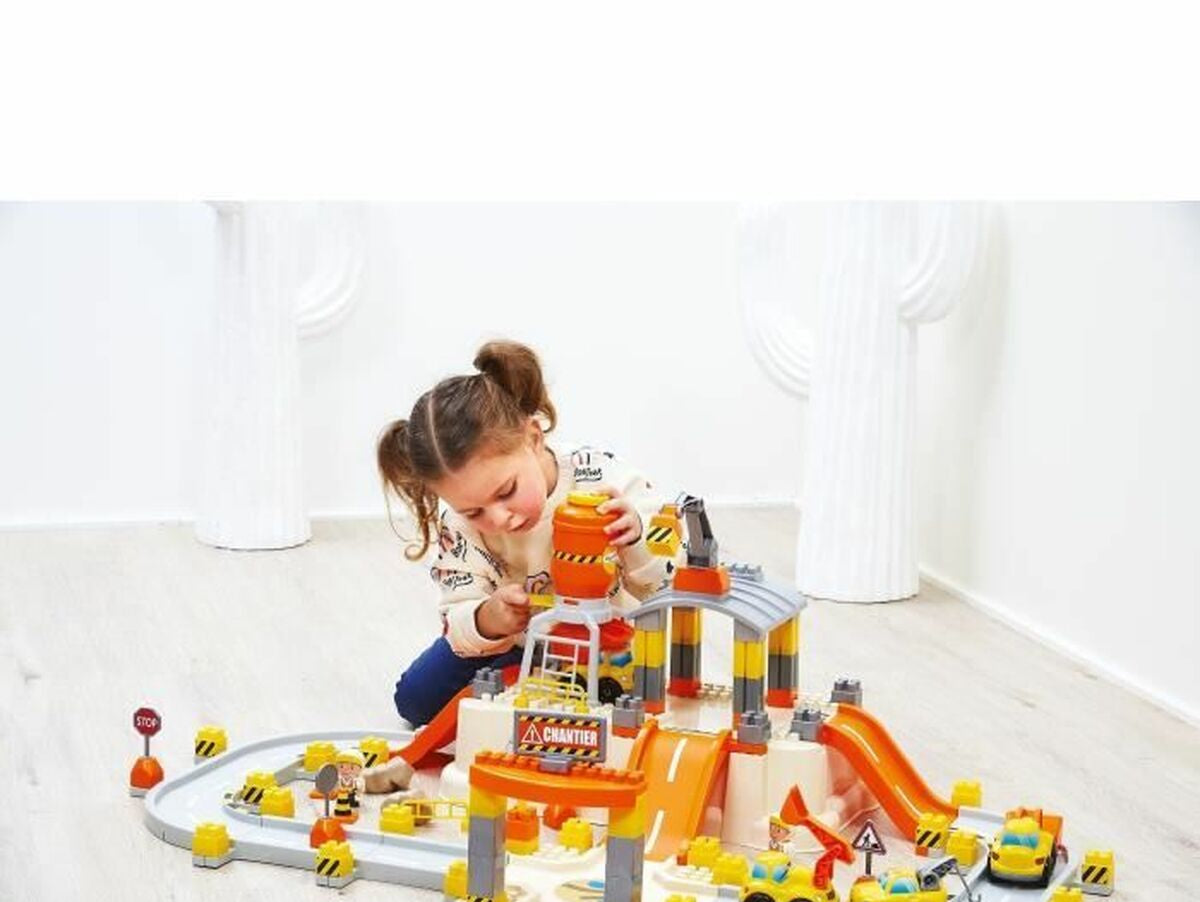 V7H0BA79CB157306E142AE63499FBA94355R7024067P5