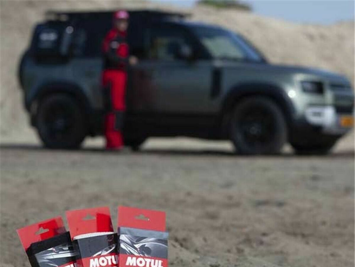 V10HE471556BC5504CA7D9A922C0037BBD70R4957717P3