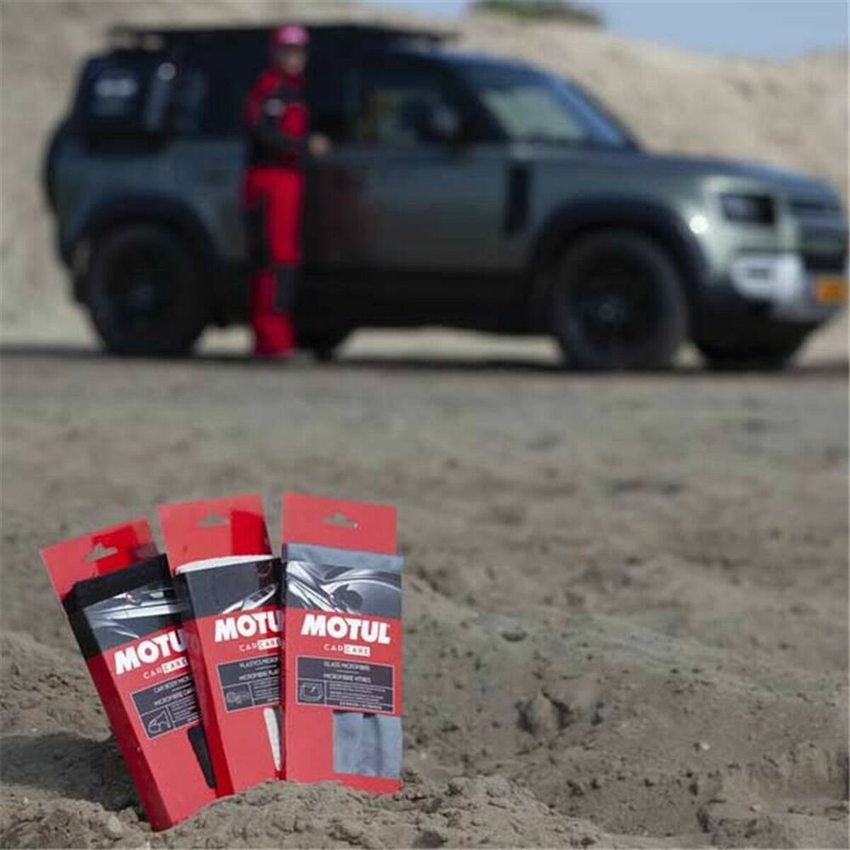 V8HE471556BC5504CA7D9A922C0037BBD70R4957717P3