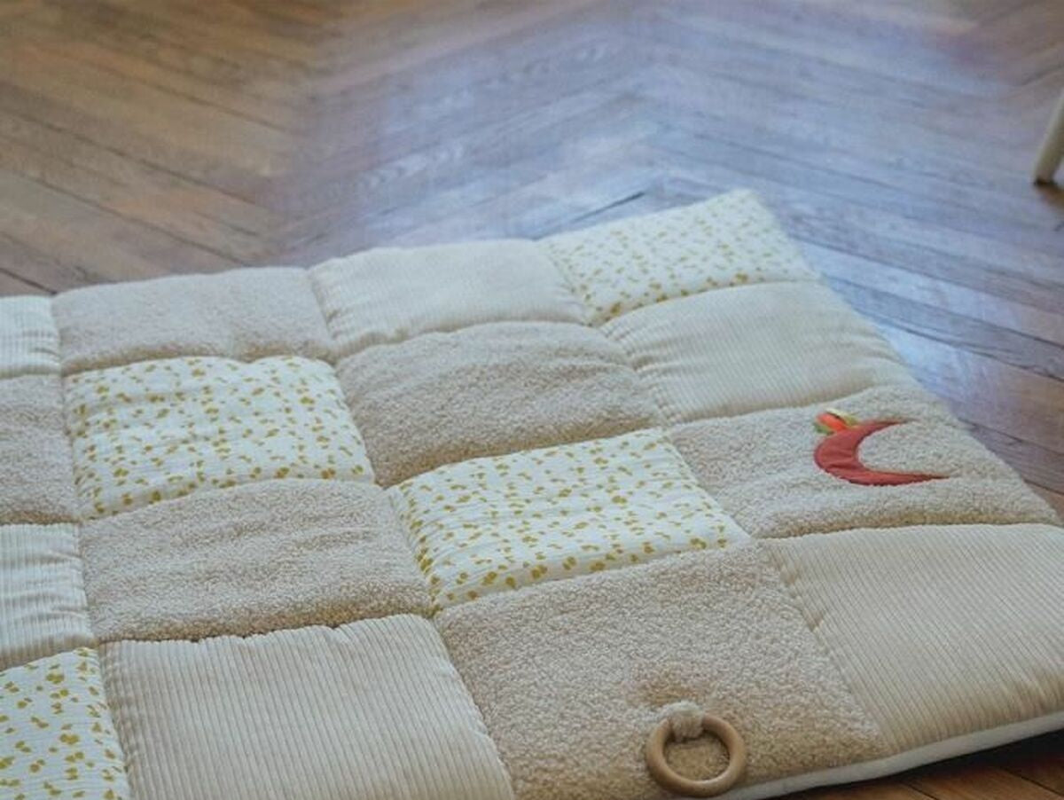 V6H89E616115F5E4B0654B131A010181EFDR6467196P3