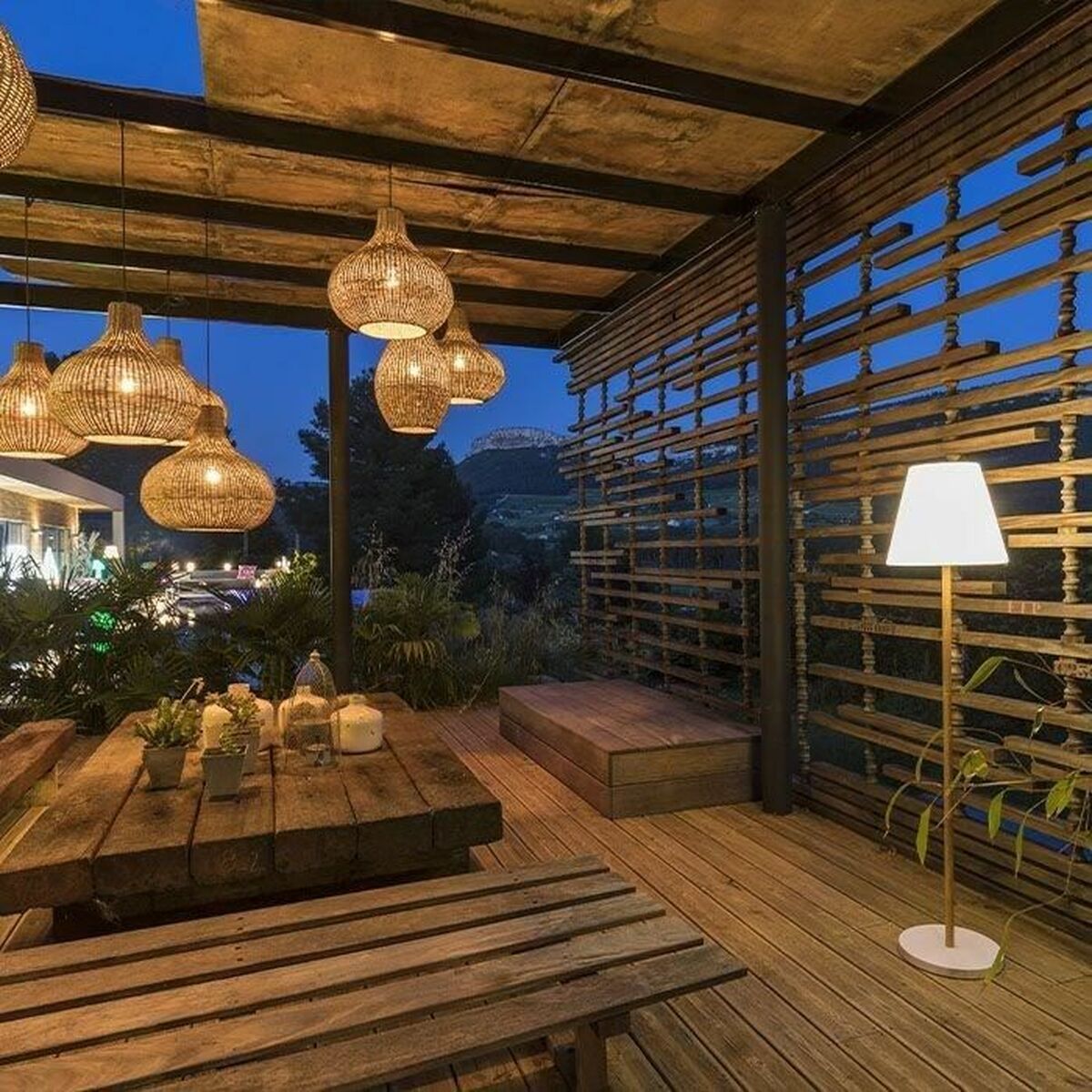 V7HBD8EA42EA85038B097C22179B9D06A74R6436747P4