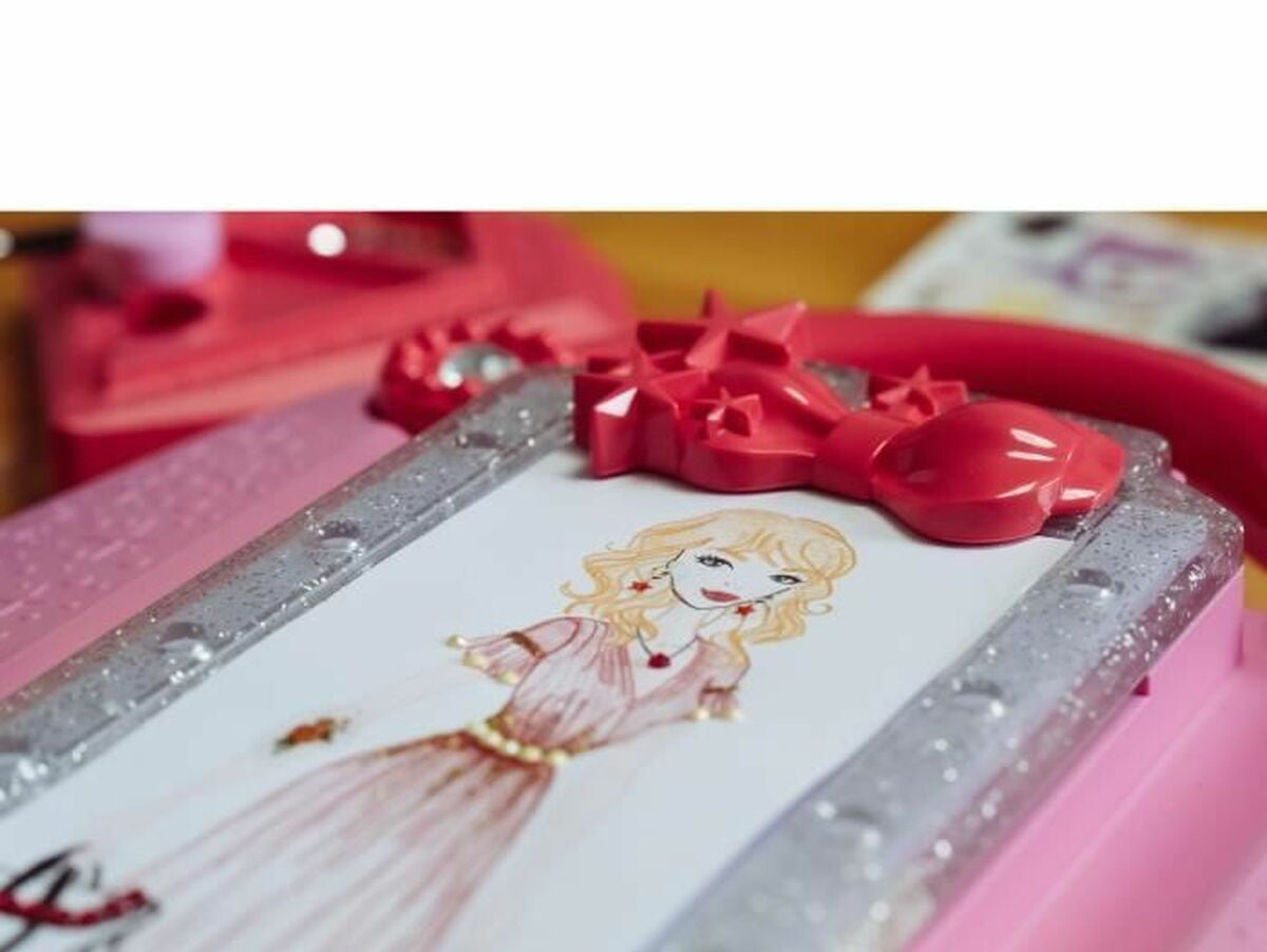 V4HFB590E8D5E7FDD862A2F5CA0263EDB26R6754638P3