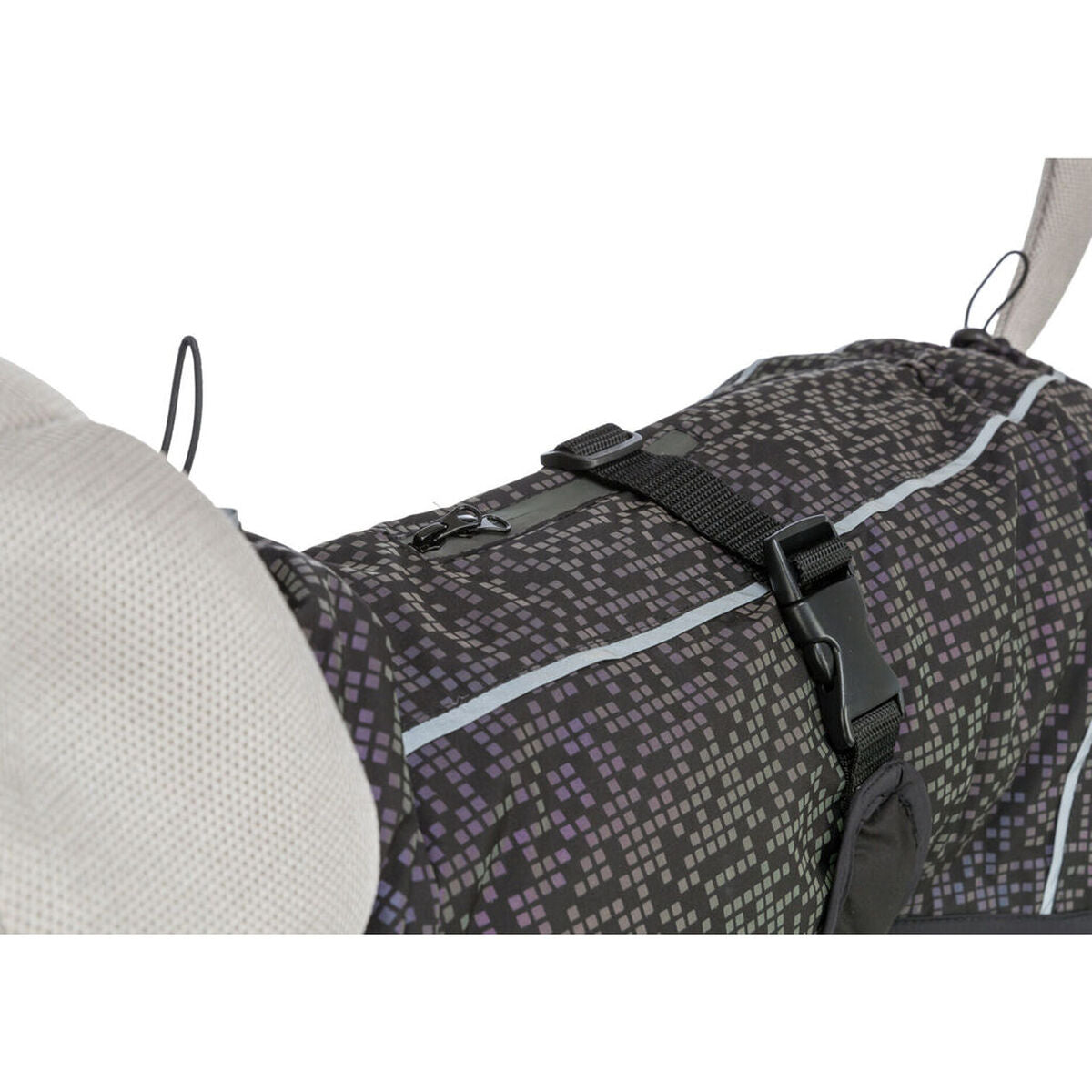 V3H96CA3688596400752692FE3D7C9B68EDR7461358P9