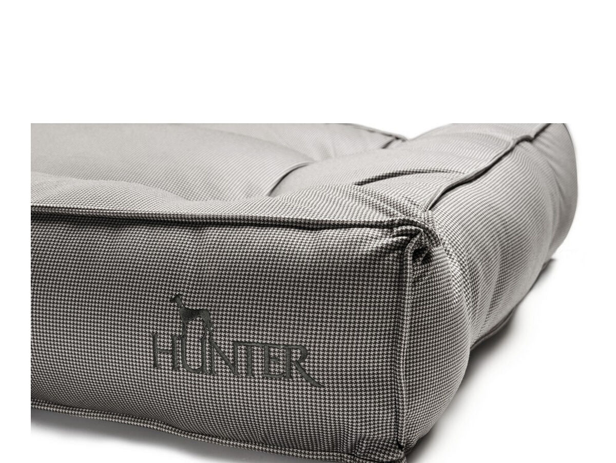 V11HC9B6FE3A0C6952E4DA4BA9FEB404340BR3618612P2