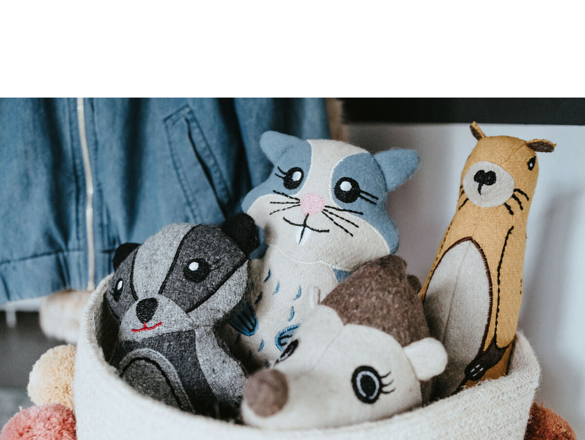 V7H36C7AE85ABCBA43C33E008C0B89ADBDDR5333670P3