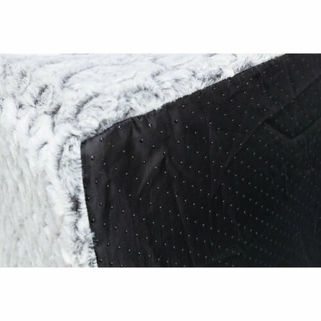 V4H803966FF87513B9B4C88853104DCB53CR7455336P8