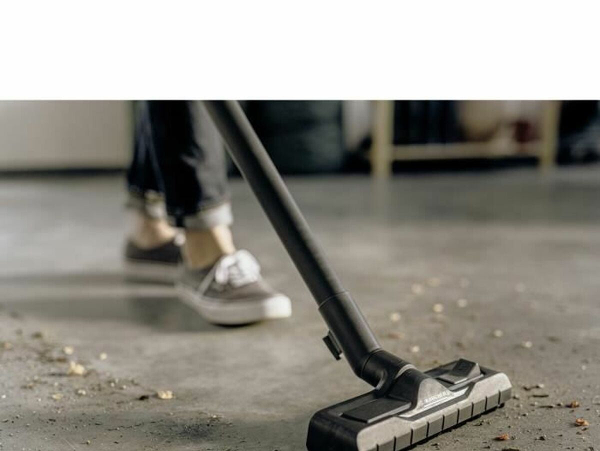 V8H7381C4B99E902B91188BB0FF762499E9R6893660P2