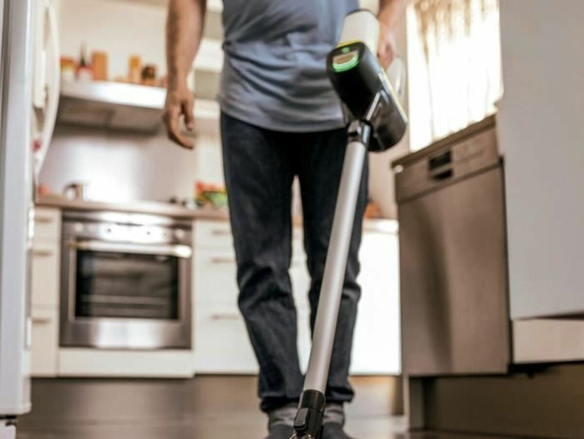 V8H24AE4F57A8624BFD2707870B9E5FC20BR3862087P5