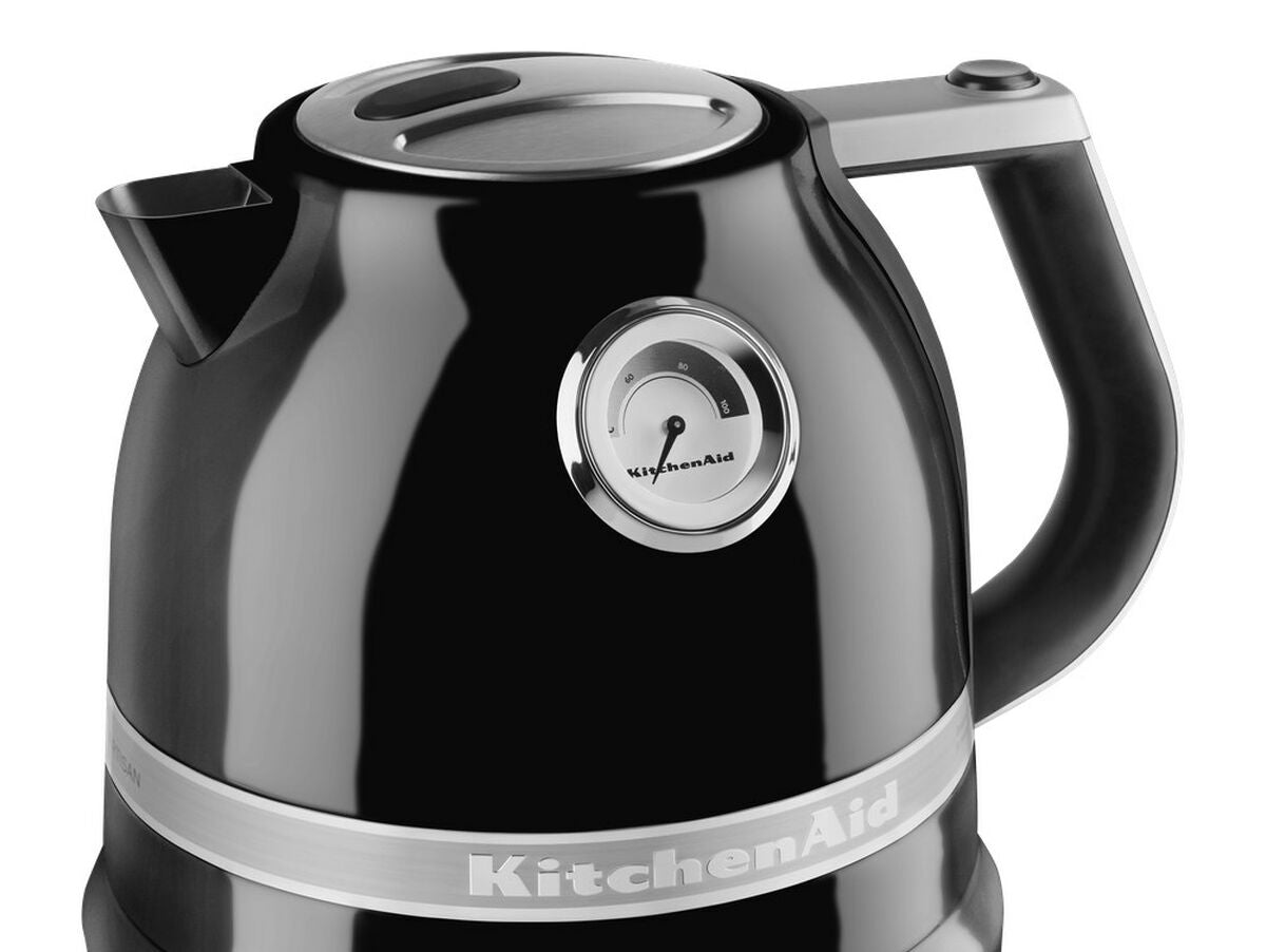 V8H4B85BC0CD3822778F0D0E37257B9557AR6409229P2