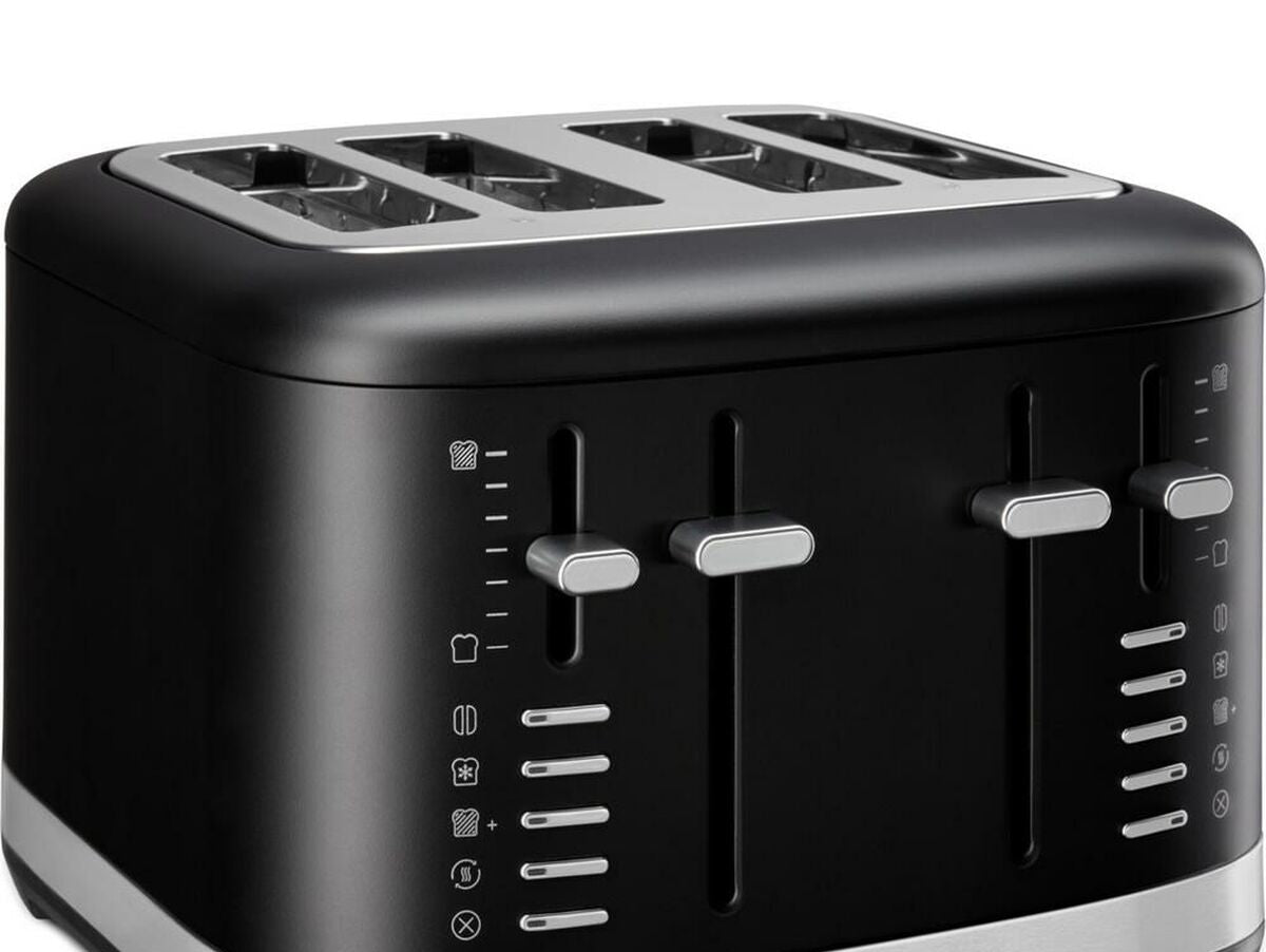 V6HE4FDB1D1F0D2A8ACD2186D124D254C96R6896505P1