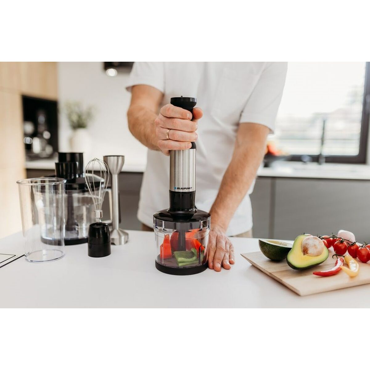 V5H21C2F0928CFCD2517612730F941F517BR6180472P3