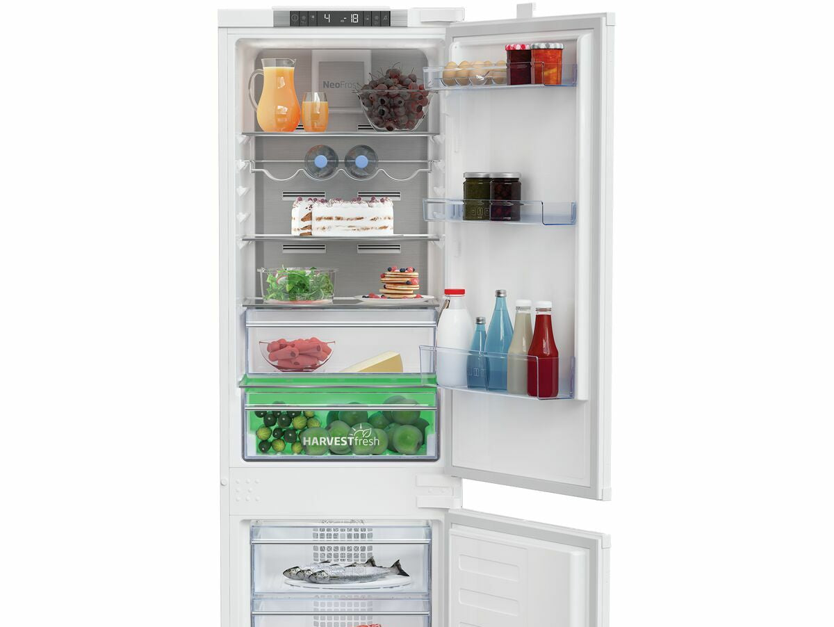 V6HAF77C455018857D9DD3FFCE0529D9397R6750680P2