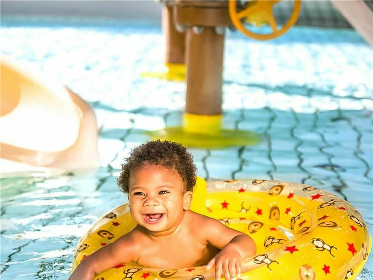 V10HE3CBF9CB0A1A709619F5353E1E575659R1938651P3