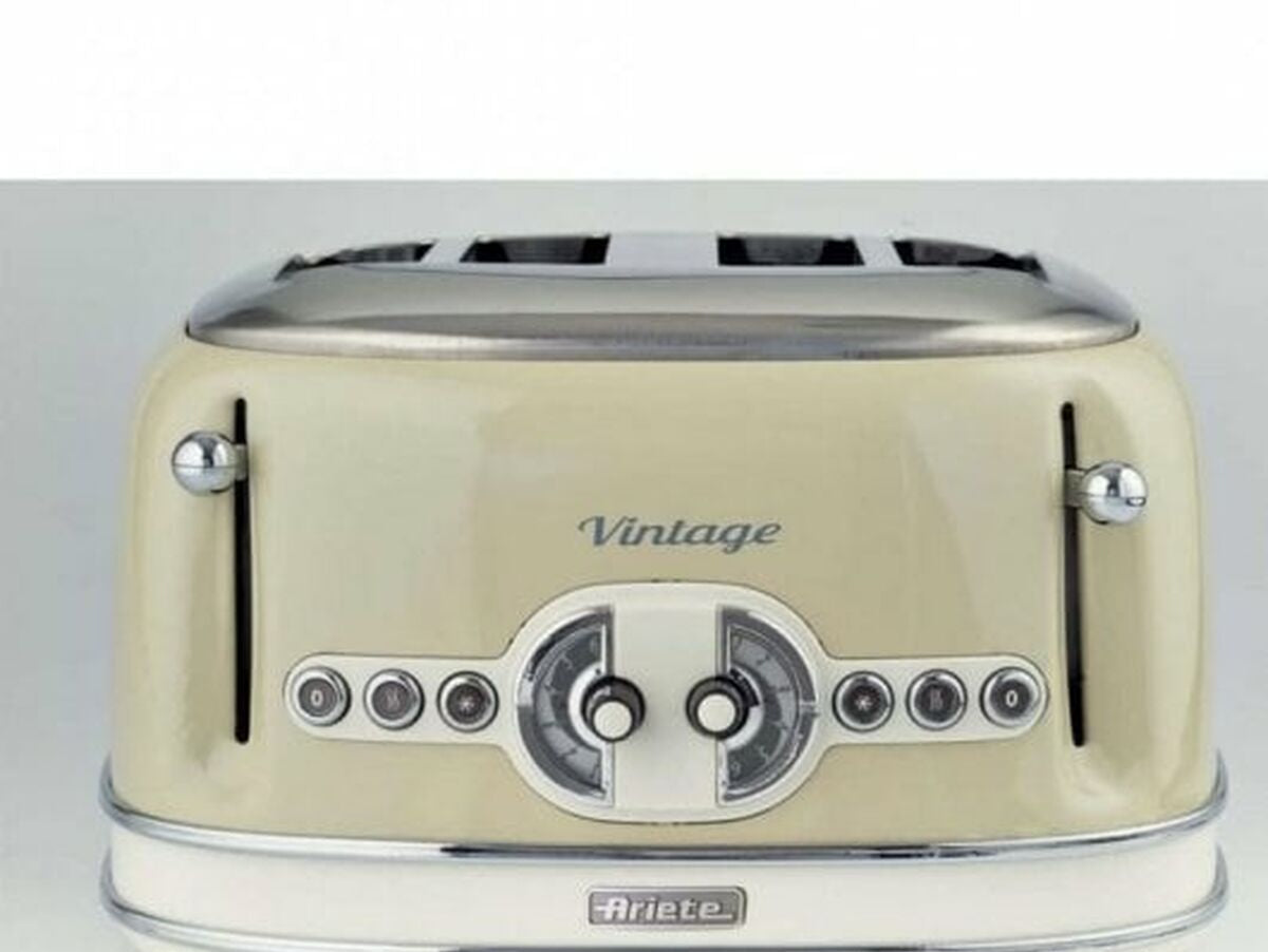 V6H6F0D75001604A3C8A055BF11A1B6171ER7403069P2