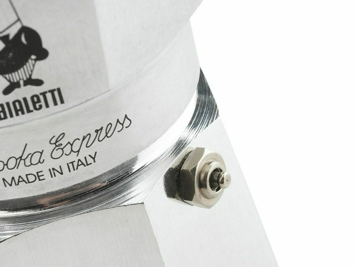 V4HD677D30C4DC12BA3D29761CFDC5DA75CR5916027P4