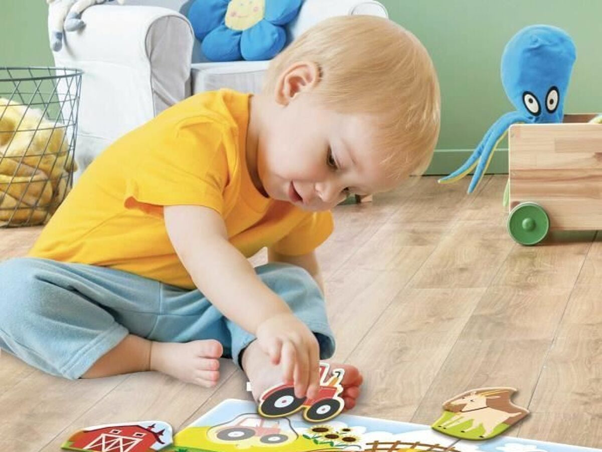 V5HE82C63A1635948C7D1ECCB8FF3E3E2CAR5766864P4