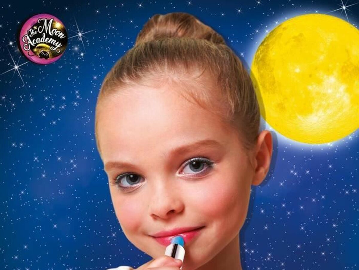 V5HE3241B92178ED8DDFFE02D3279415A76R6685257P5