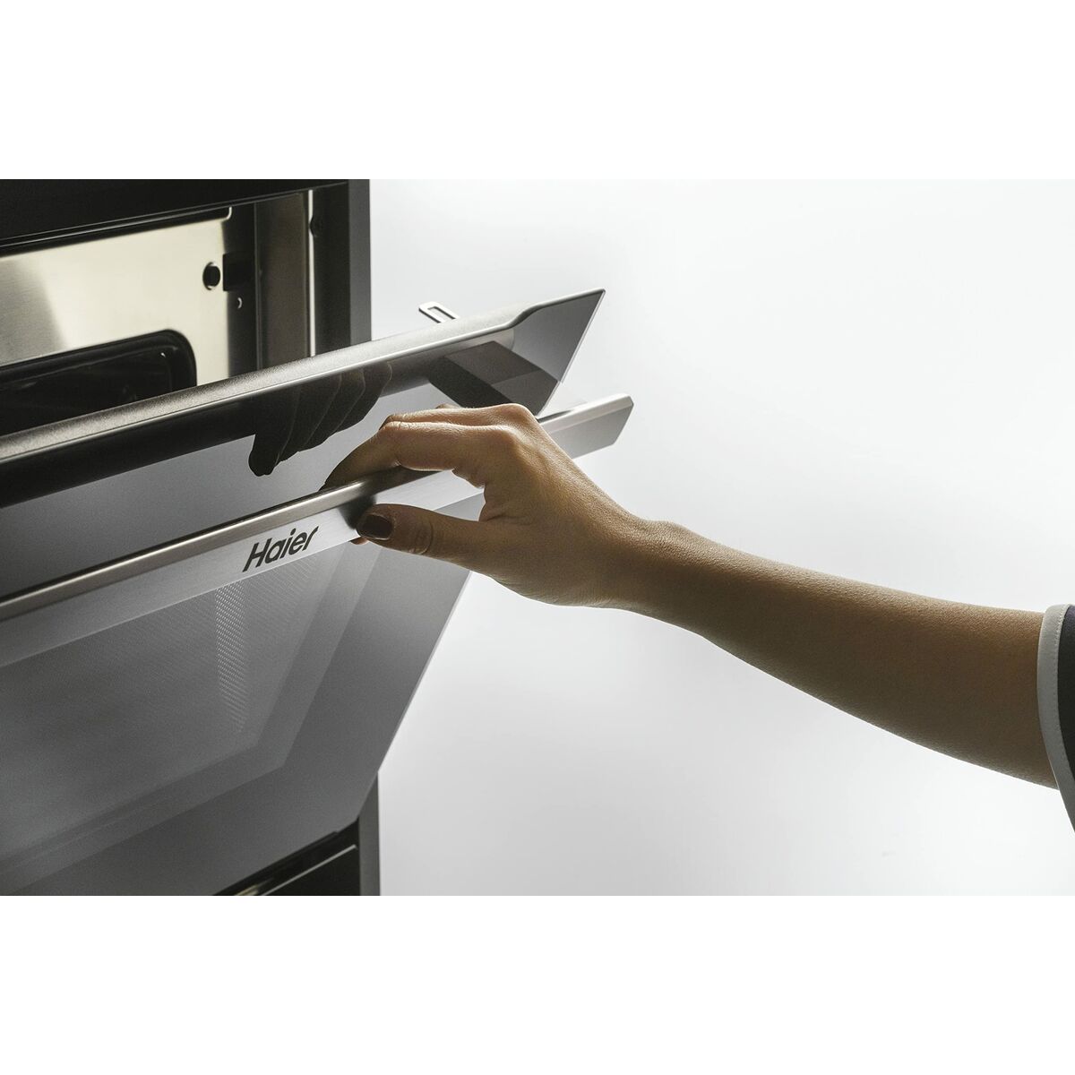 V4HB209AFD37D322A8B52622E0DFB042493R6760684P8