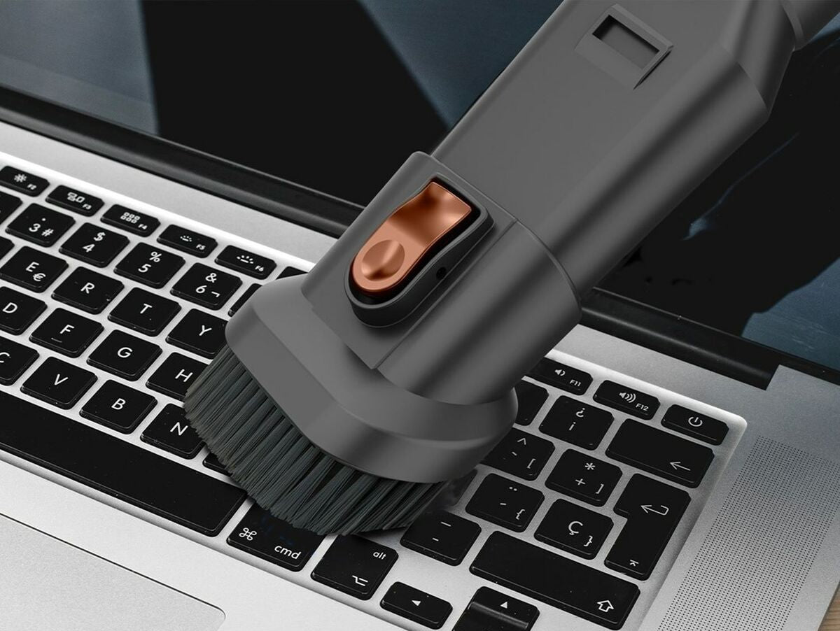 V4H82AE1797235F100C0D64F8876D34B2EAR5118934P7