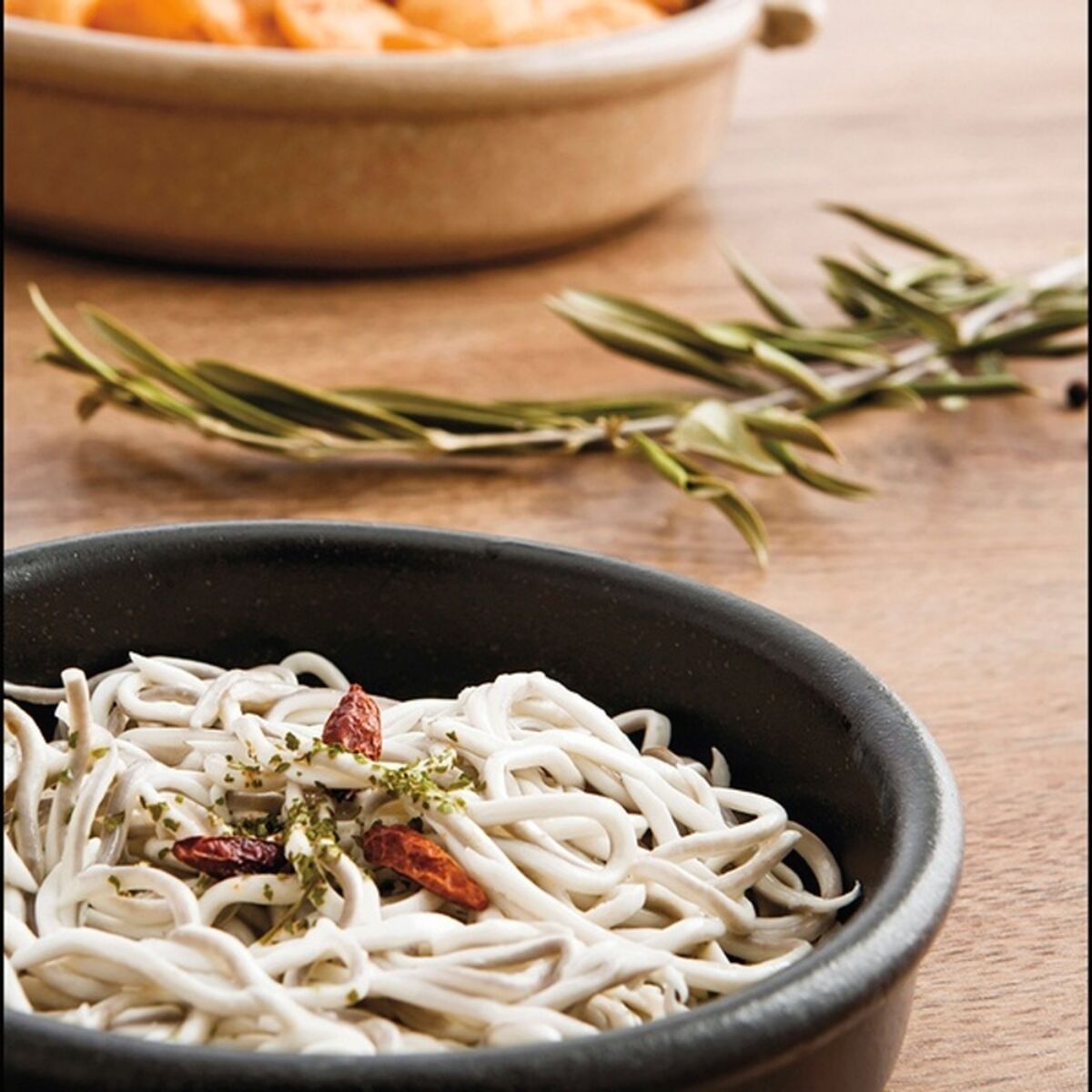 V8H8E92A1104CE73C215A54251035A930EAR4911506P2