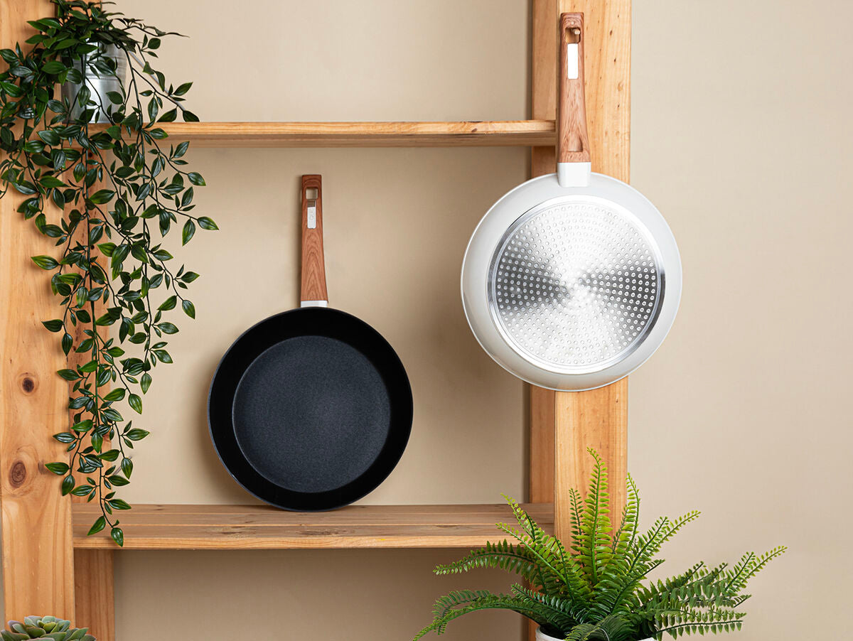 V10H47F196155F19651B44F8158AED52685FR5339841P2