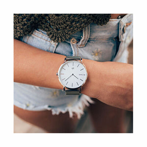 V7HB1E0E8A9527748A281196B9AB8F19C0DR4180463P2