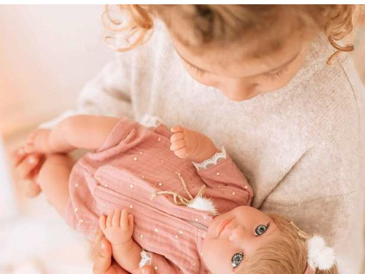 V5H904935251B3D1635388DA31C690F7A8CR6744164P9