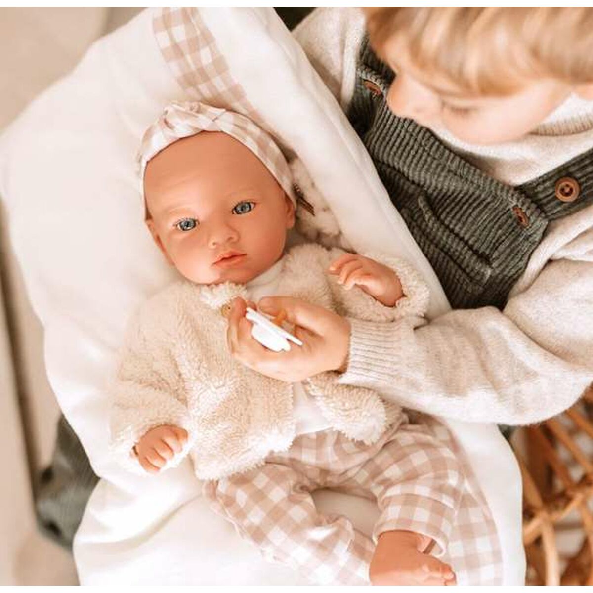 V7HA4CBA7A5DF0A252B072A7A7C43FFD8ECR6743773P6