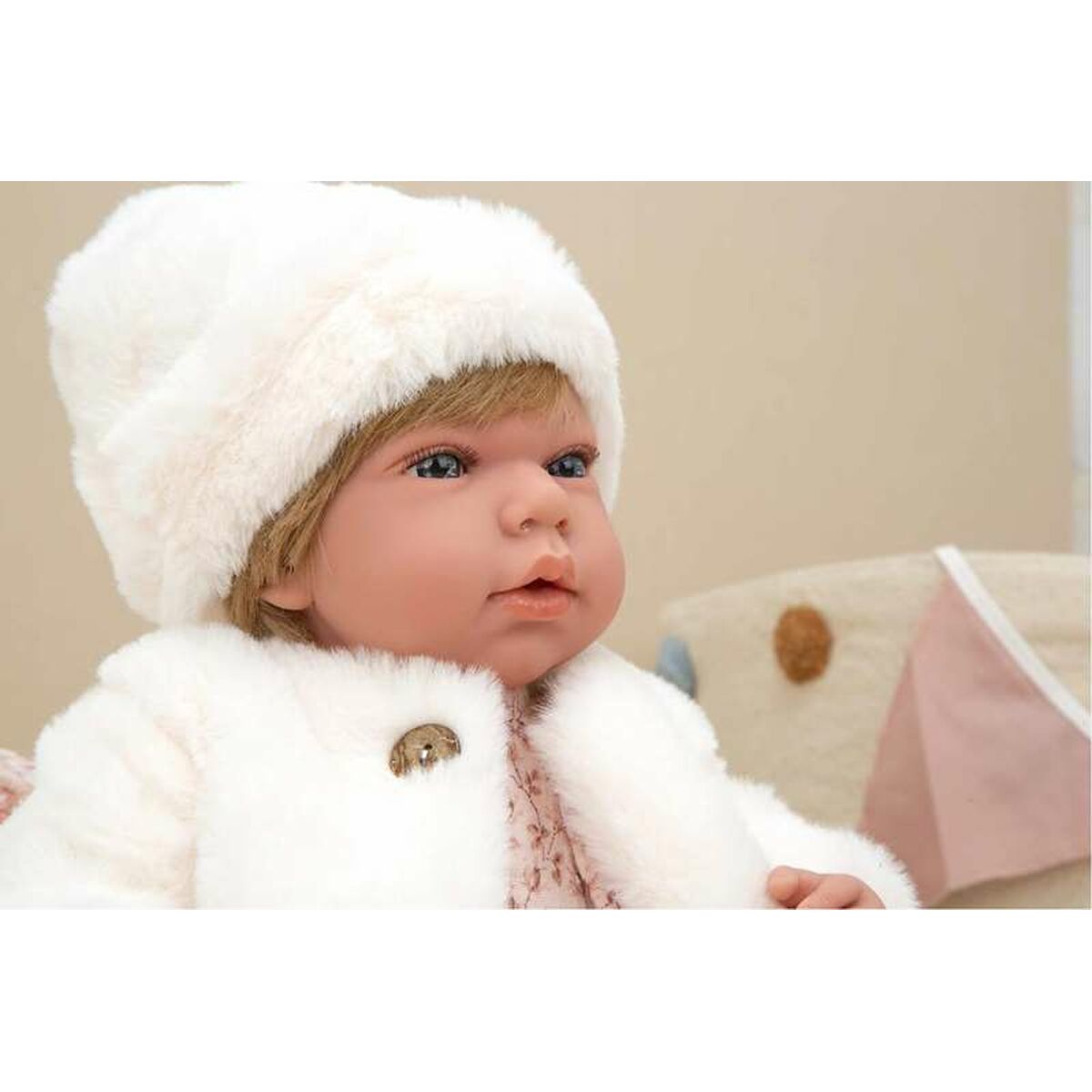 V4H2B3F2CA309C2CA8E737E794D8610FC0CR5561816P3